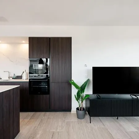 Luxury With Views In Haute Lägenhet Luxemburg