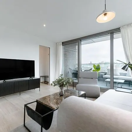Luxury With Views In Haute Apartment *